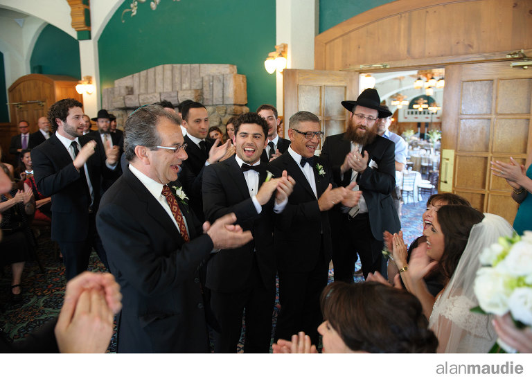 Lake Louise Wedding Photographer